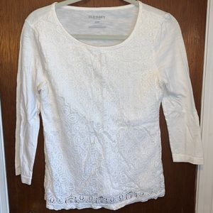 Old navy t-shirt